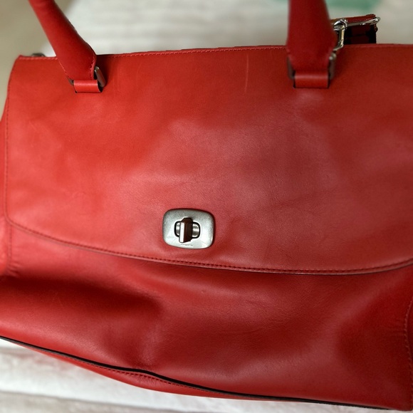 Authentic Coach Purse - Picture 9 of 10